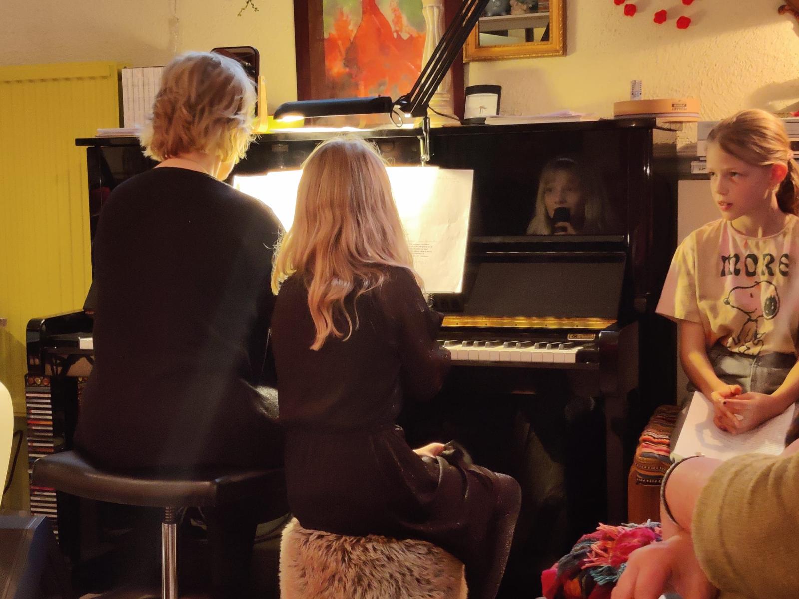 Je bekijkt nu Terugblik op het Herfstconcert in de Zangstudio